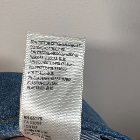 Free People Penny Pull On Flare Jeans Size 28 Boho Bell Bottom Retro Blue - Picture 9 of 9